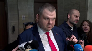 Пеевски: До понеделник ГЕРБ ще реши какво ще се случи с кабинета. Радев трябва да подаде оставка