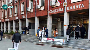 Заради забавено правосъдие: Близки на загинали в катастрофи организираха протест в Плевен
