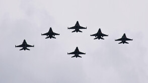 Изтребители ескортираха руски разузнавателен самолет, нарушил полското въздушно пространство