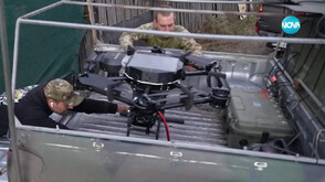 Под обстрел: Украински екипи доставят провизии и мини с дронове в Донецк