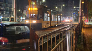 Катастрофа край „Руски паметник” блокира движението на трамваи (СНИМКА)