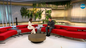 Един будител на сцената: Башар Рахал и неговият "Билет за Америка"