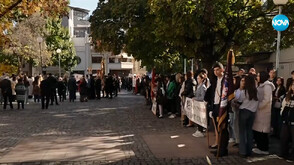 Пловдив чества Деня на будителите с шествие и почит към съвременните просветители