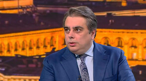 Асен Василев: Целият бюджет трябва да бъде преработен