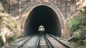 България и Северна Македония подписват споразумение за изграждане на железопътен тунел
