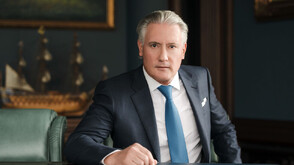 Председателят на КРИБ Кирил Домусчиев отговаря на депутата от БСП Драгомир Стойнев за данък дивидент