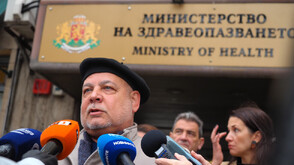 Общественият съвет за Национална детска болница подава оставка