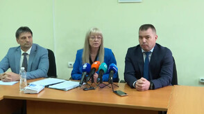 Разбиха престъпна група, занимавала се с превоз на мигранти към Сърбия