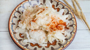 Как се прави домашно кисело зеле (ВИДЕО)