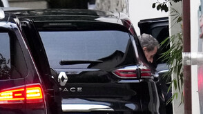 Саркози излезе от затвора заради смъртни заплахи