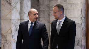 Президентът Румен Радев посрещна външния министър на Унгария Петер Сиярто