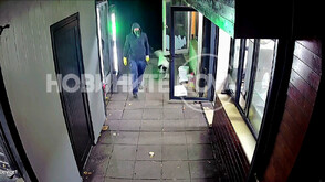 Маскиран тийнейджър с пистолет обра търговски обект в Монтана (ВИДЕО+СНИМКИ)