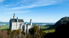 „Нойшванщайн”: Защитен от ЮНЕСКО, любим на туристи (ВИДЕО)