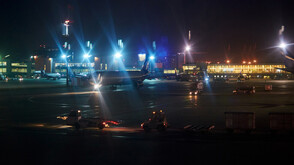 Бурен вятър отмени и пренасочи полети от и до София