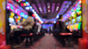 Мащабна полицейска акция във Варна за непълнолетни в казина