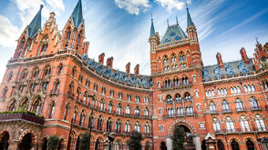 Исторически жп гари, превърнати в луксозни хотели (СНИМКИ)