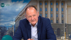 Михаил Миков: Решението на КС за референдума за еврото е тежко наказание за Киселова