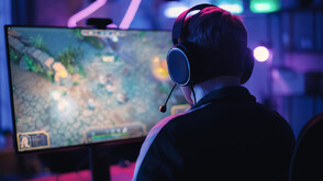 Видеоигрите като заплаха: Осигуряват ли гейминг общностите почва за разпространение на крайнодесни идеологии?