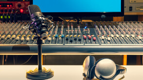 Радио "Свободна Европа" спря излъчване в Унгария