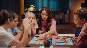 В света на емоциите: Образователна игра учи децата да разбират и управляват чувствата си