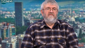 „Муха в главата”: Какво представлява новата постановка на Теди Москов