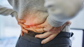 Борбата с болките в гърба: Как движението и спортът могат да възстановят здравето