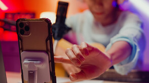 Обвиниха популярна инфлуенсърка в присвояване на пари за благотворителност