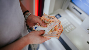 Заради прехода към евро: Расте размерът на командировъчните