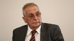 Нападнаха журналиста Владимир Перев в Скопие