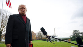 Онлайн сензация: Стилът на Тръмп предизвика буря в X (СНИМКИ)