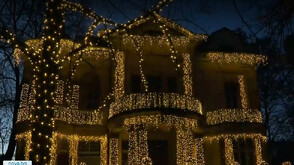 Къщата с ягодите в София засия предпразнично