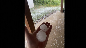 Градушка колкото тенис топки удари Бразилия, ранени са близо 250 души (ВИДЕО)