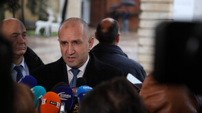 Румен Радев: Този бюджет е предупреждение за това, което ни очаква в еврозоната