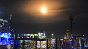 Първият частен научен спътник за звездни изригвания вече е в орбита