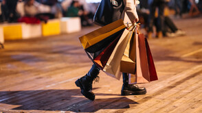 Колко пари похарчихме на Черния петък