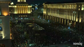 Протест срещу Бюджет 2026, демонстранти се събраха в Триъгълника на властта (ОБНОВЯВА СЕ)