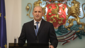 Румен Радев: Предсрочните избори са единственият път