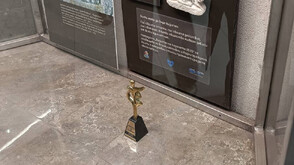 Призът „Будител на годината“ беше поставен в метростанция „Сердика“ (СНИМКИ)