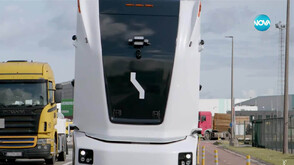 Изкуствен интелект на пътя: Камиони без шофьори вече се движат в Швеция