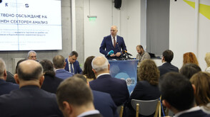 Желязков: Няма данни за спекулативно повишаване на цените във връзка с въвеждането на еврото