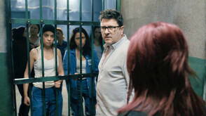 Революция и зрелищен финал в „Клетката“