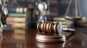 В Турция ще съдят стотици обвиняеми едновременно с нова съдебна зала за масови процеси