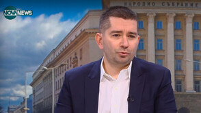 Слави Василев: Историческият момент за президента Радев настъпва