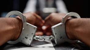 Двама задържани на антиправителствения протест в София