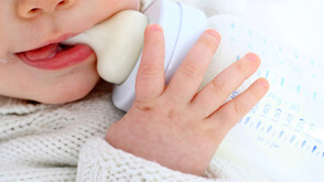 Изтеглят от пазара партиди бебешко мляко заради бактерии