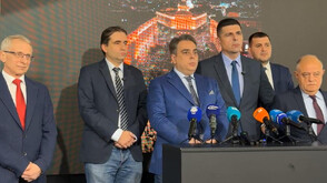 Преди консултациите: ПП-ДБ няма да предлага правителство, иска машинно гласуване