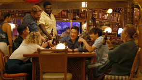 Анестезиолог възлага специална задача на „Магнум“ и Хигинс