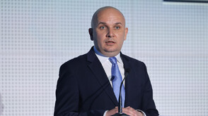 Евродепутатът Илхан Кючюк съобщи, че ще му искат имунитета