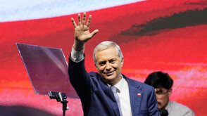 Почитател на Пиночет, противник на абортите и миграцията: Хосе Антонио Каст е новият президент на Чили. А сега накъде?