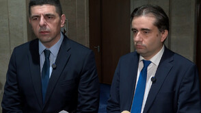 ПП-ДБ: Пеевски напусна кабинета си, мястото се превърна в музей